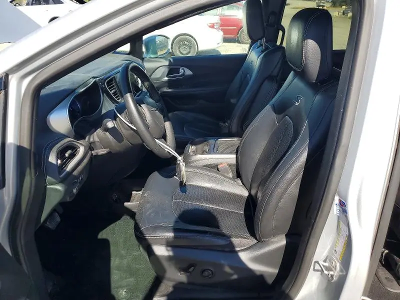 2022 CHRYSLER PACIFICA HYBRID TOURING L  