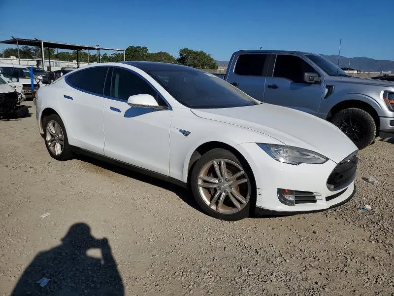 2013 TESLA MODEL S   