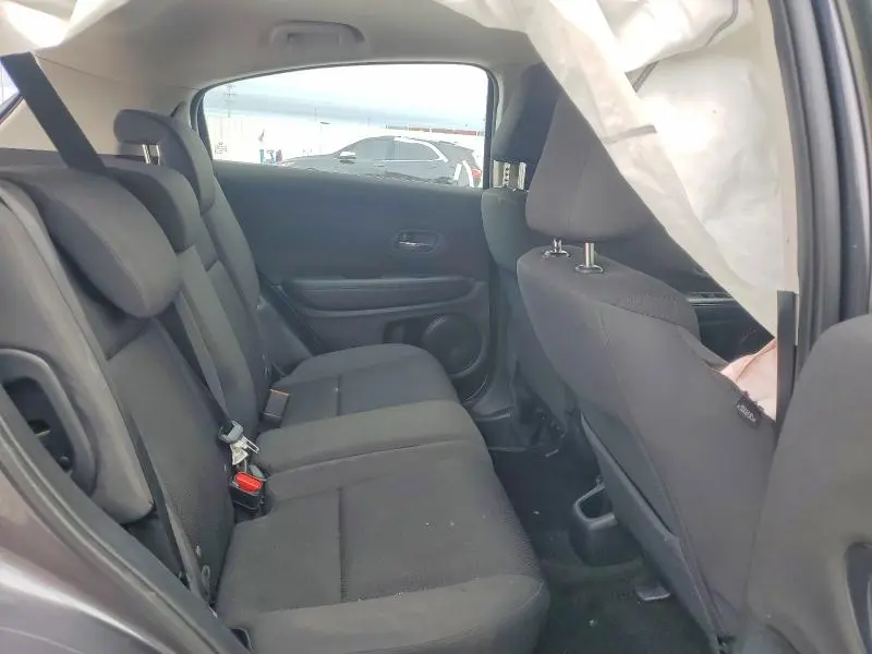 2021 HONDA HR-V LX  