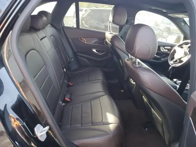 2016 MERCEDES-BENZ GLC 300  