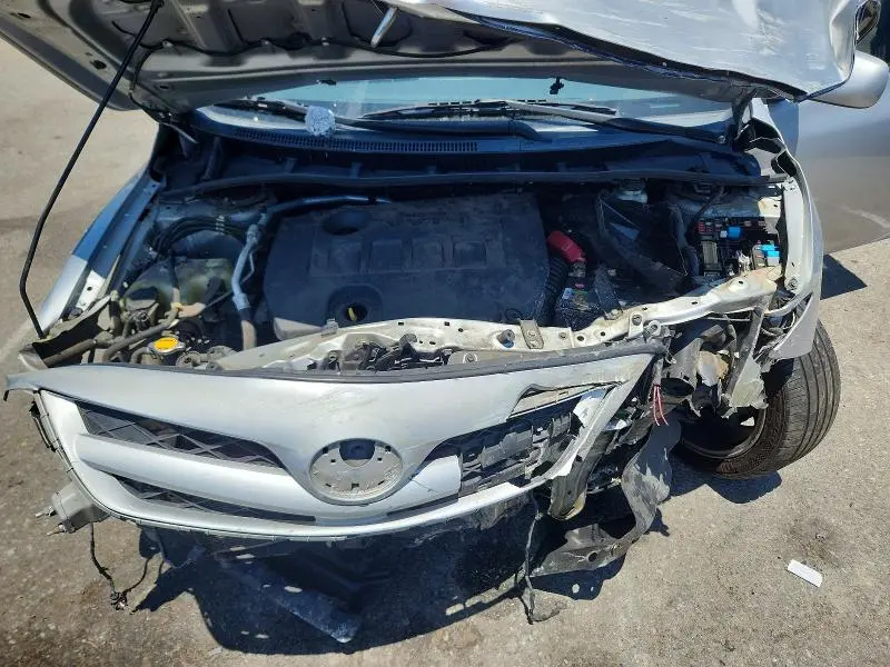 2013 TOYOTA COROLLA S  