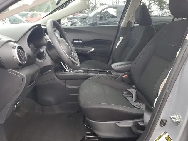 2021 NISSAN KICKS SV  