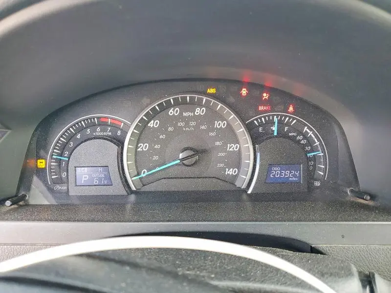 2012 TOYOTA CAMRY LE  