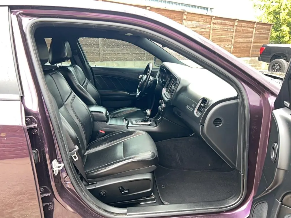 2020 DODGE CHARGER SXT  