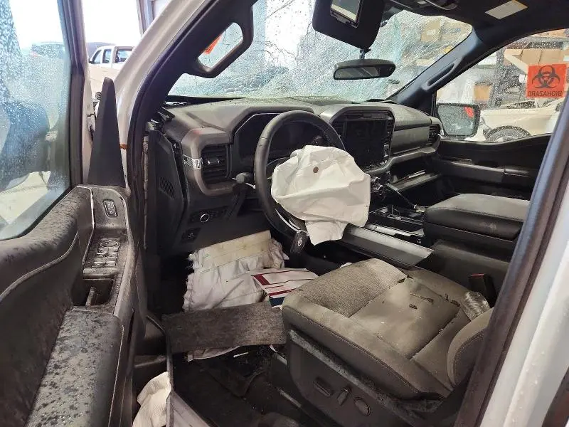 2025 FORD F150 XLT  