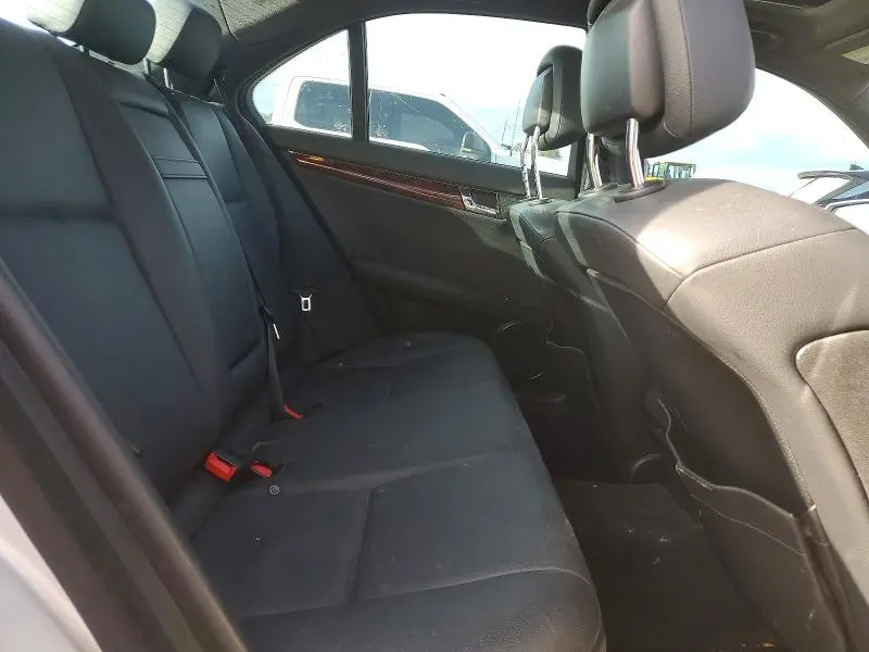2011 MERCEDES-BENZ C 300 4MATIC  