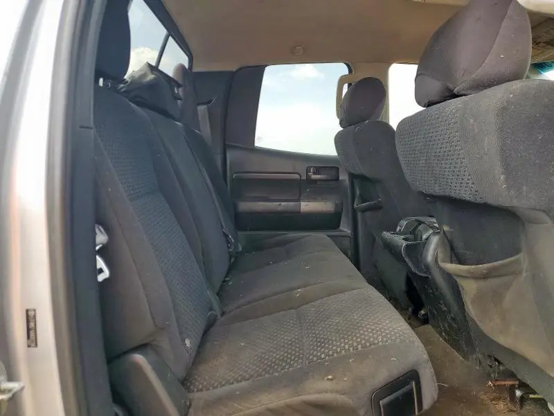 2010 TOYOTA TUNDRA DOUBLE CAB SR5  