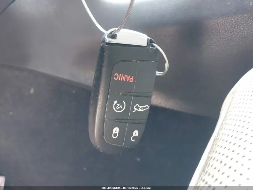 2015 CHRYSLER 300C AWD