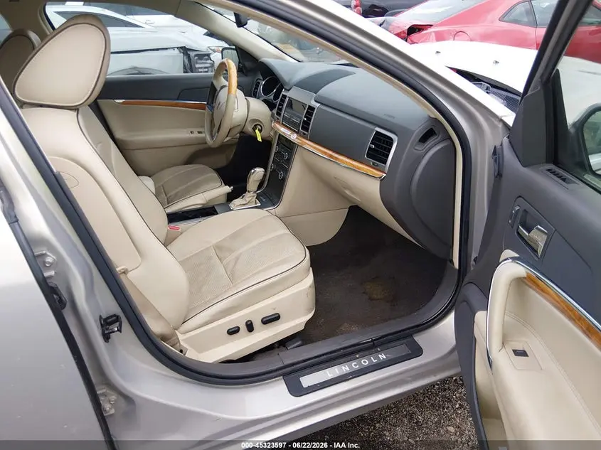 2010 LINCOLN MKZ  