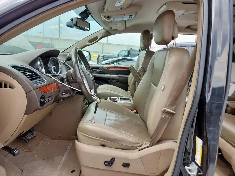 2014 CHRYSLER TOWN & COUNTRY TOURING L  