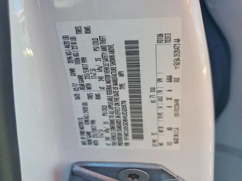 2017 FORD ESCAPE SE  
