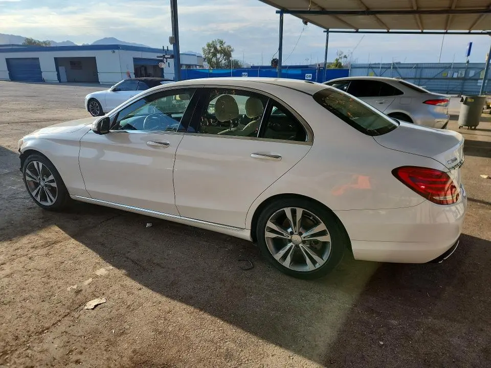 2016 MERCEDES-BENZ C 300  