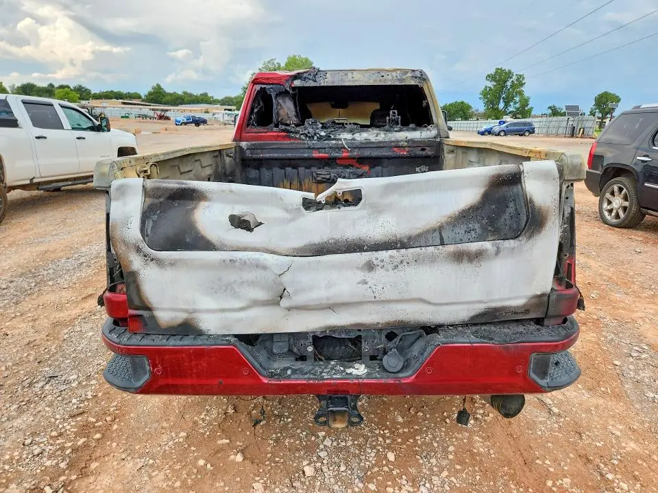 2025 GMC SIERRA K2500 AT4  