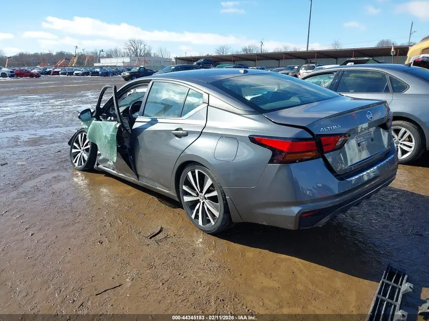 2022 NISSAN ALTIMA SR FWD