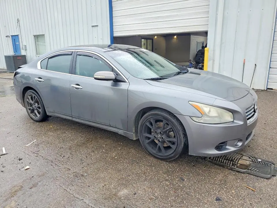 2014 NISSAN MAXIMA 3.5 SV  