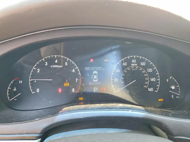 2010 HYUNDAI GENESIS 4.6L  