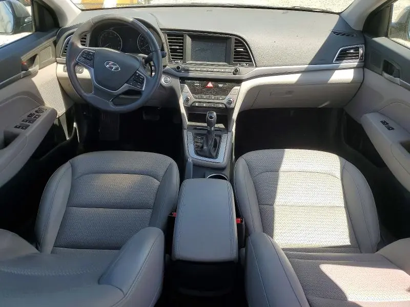 2017 HYUNDAI ELANTRA LIMITED  