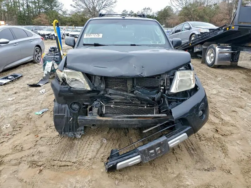 2011 NISSAN PATHFINDER S  