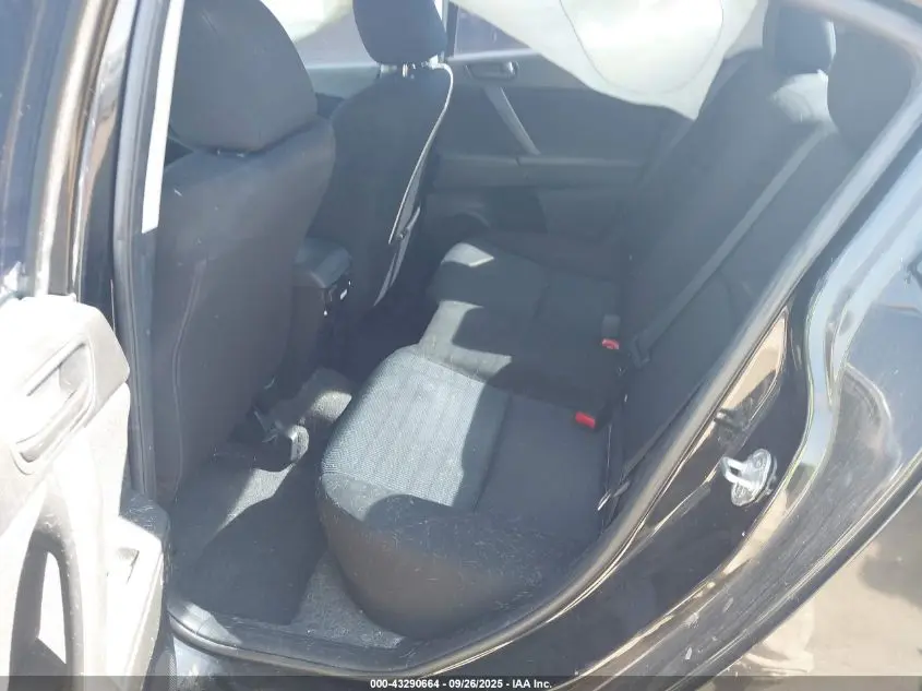 2011 MAZDA MAZDA3 I SPORT