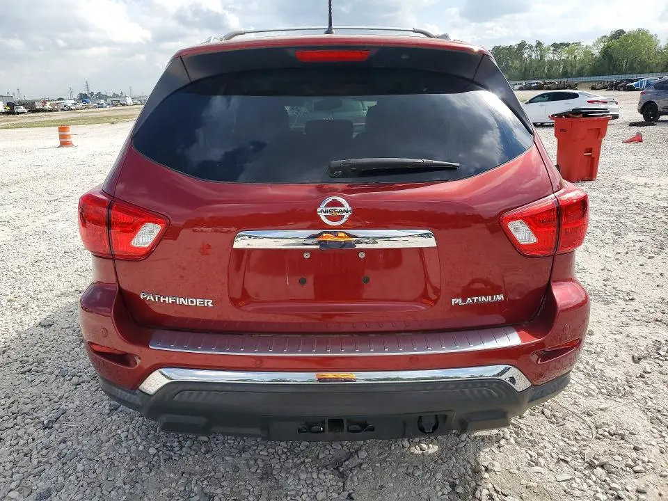 2017 NISSAN PATHFINDER PLATINUM  