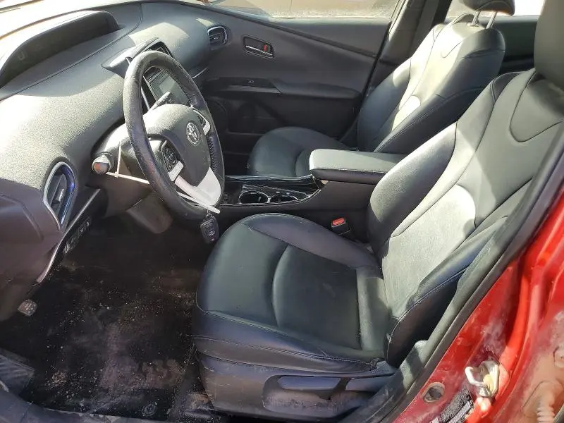 2017 TOYOTA PRIUS THREE  