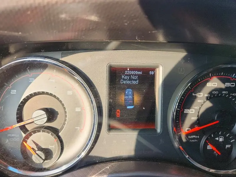 2014 DODGE CHARGER SE  