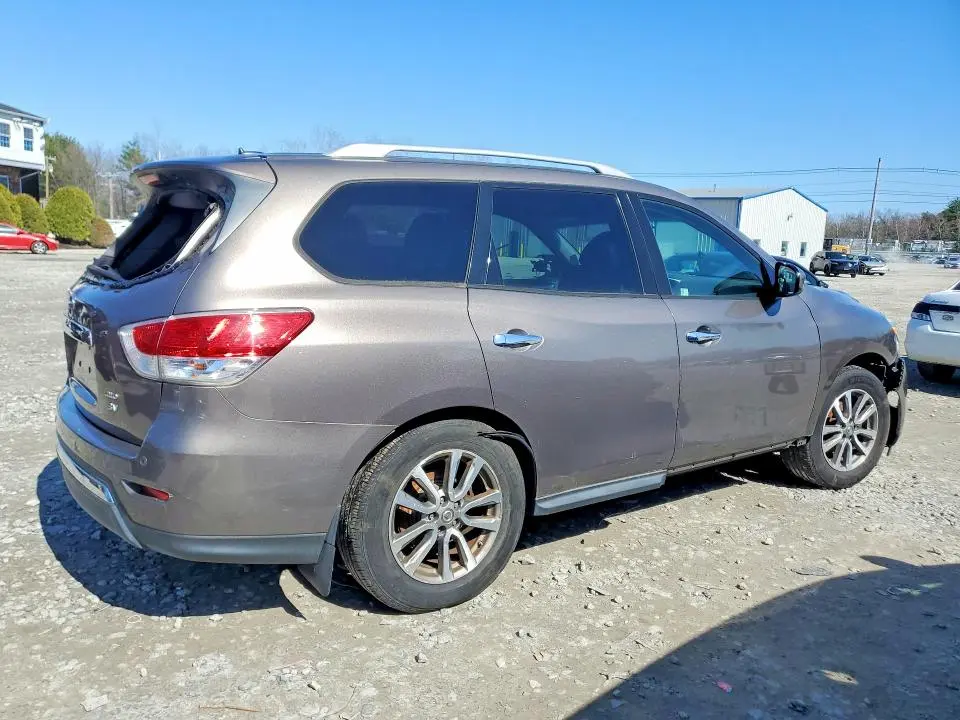 2013 NISSAN PATHFINDER S  