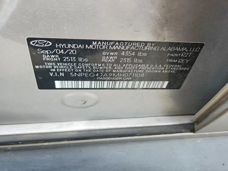 2021 HYUNDAI SONATA SE  