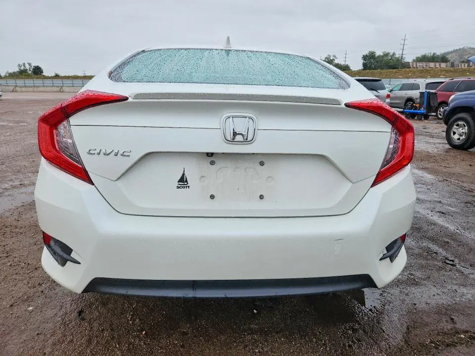 2017 HONDA CIVIC EX  