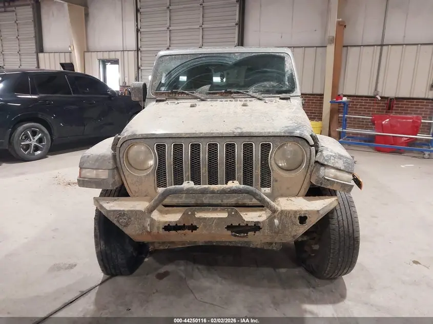 2018 JEEP WRANGLER UNLIMITED SAHARA 4X4