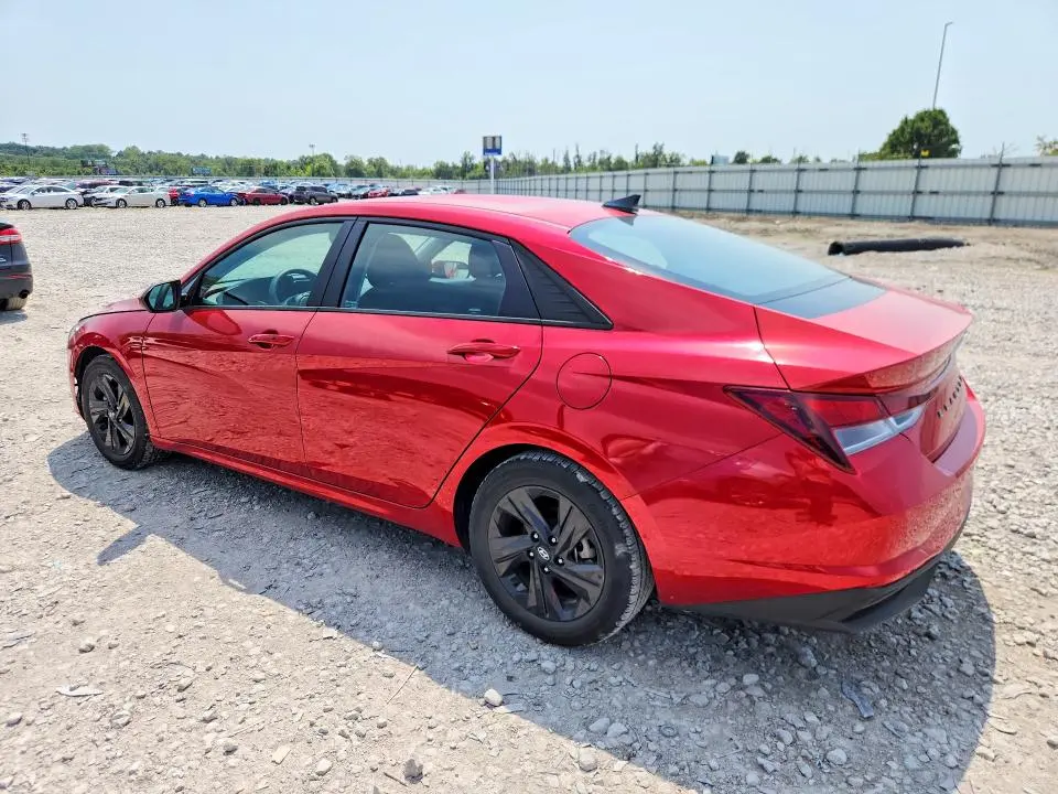 2021 HYUNDAI ELANTRA SEL  