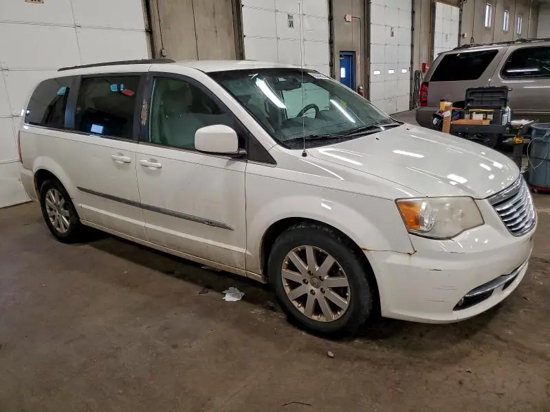 2013 CHRYSLER TOWN & COUNTRY TOURING  