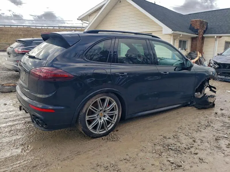 2017 PORSCHE CAYENNE GTS  