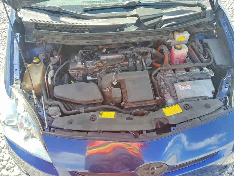 2011 TOYOTA PRIUS TWO  