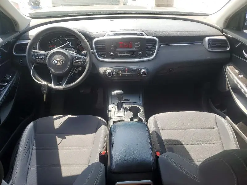 2016 KIA SORENTO L  