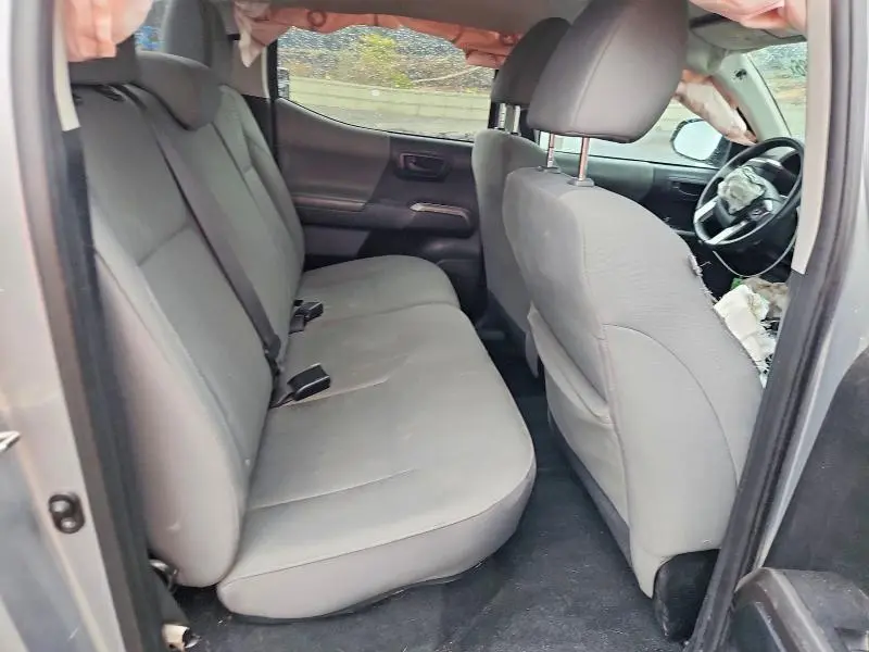 2018 TOYOTA TACOMA SR5 V6  