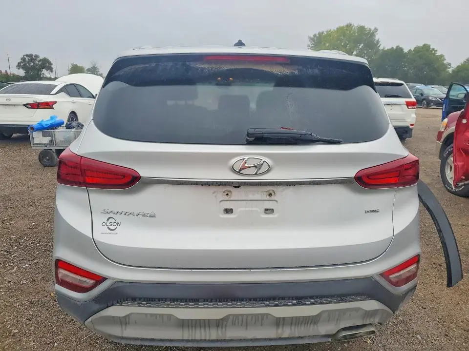 2019 HYUNDAI SANTA FE SE  