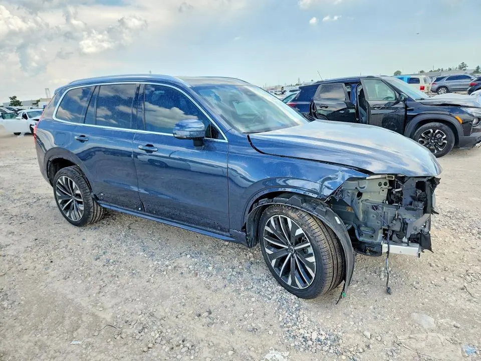 2026 VOLVO XC90 PLUS  
