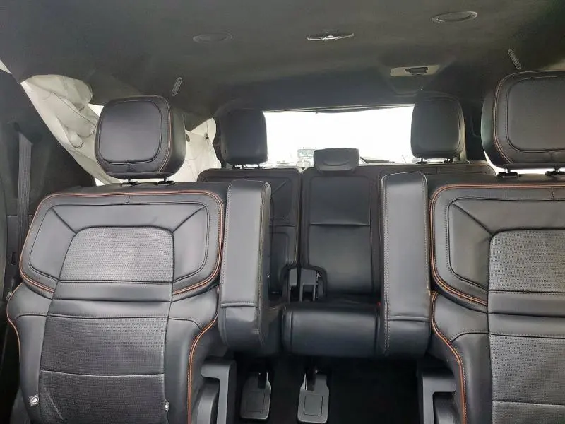 2023 LINCOLN NAVIGATOR L BLACK LABEL  