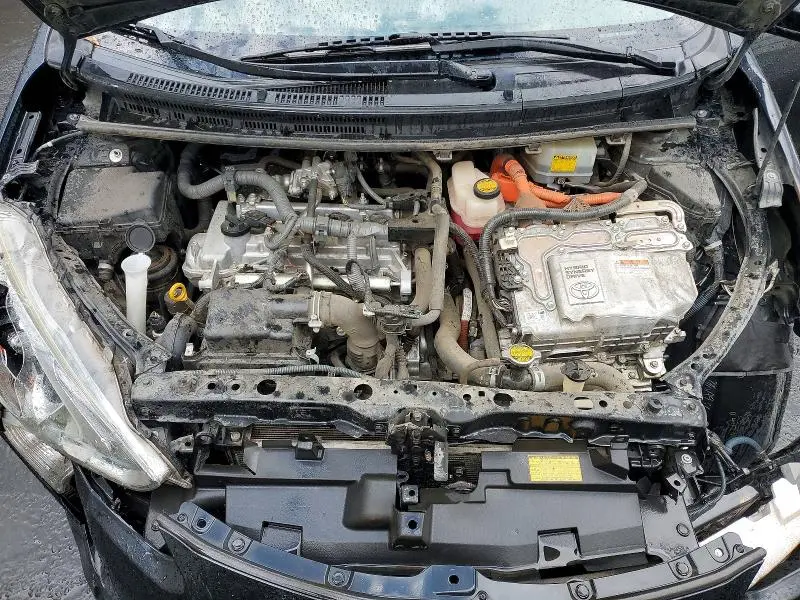 2015 TOYOTA PRIUS C TWO  