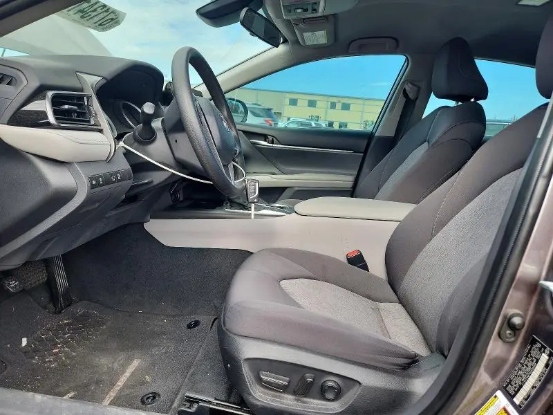 2022 TOYOTA CAMRY LE  