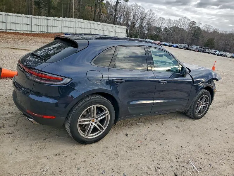 2021 PORSCHE MACAN   