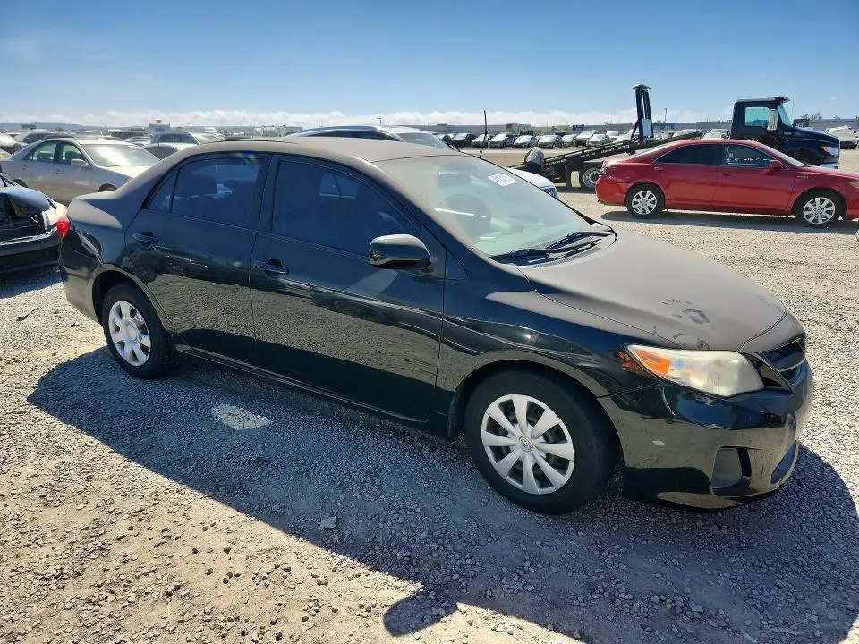2011 TOYOTA COROLLA LE  