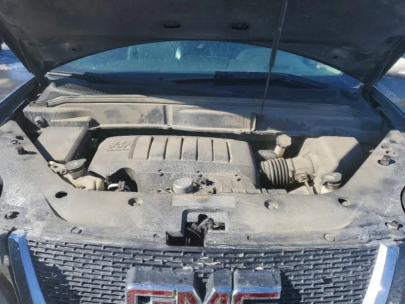 2011 GMC ACADIA SLT-2  