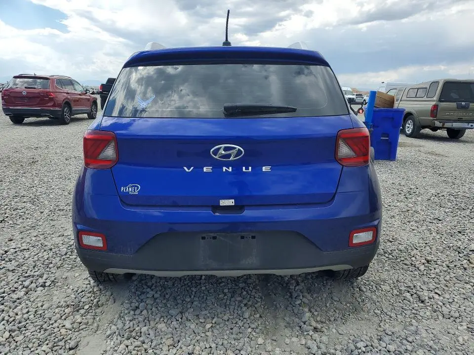 2025 HYUNDAI VENUE SEL  