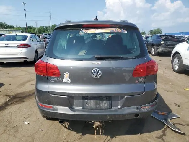 2016 VOLKSWAGEN TIGUAN S  