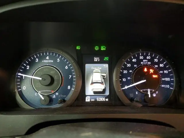 2018 TOYOTA SIENNA XLE  
