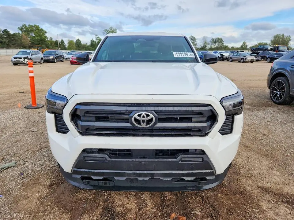 2024 TOYOTA TACOMA SR  
