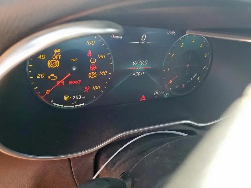 2021 MERCEDES-BENZ C 300  