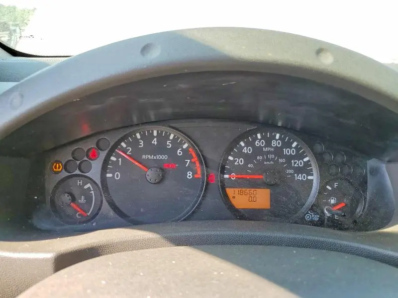 2013 NISSAN FRONTIER S  